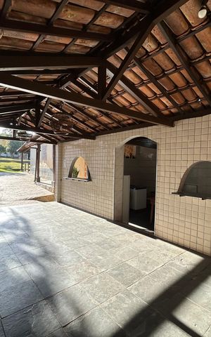 Casa à venda com 492m², 3 quartos e 4 vagas