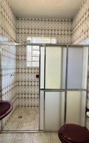 Casa à venda com 492m², 3 quartos e 4 vagas