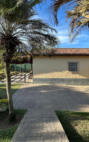 Casa à venda com 492m², 3 quartos e 4 vagas
