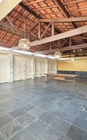 Casa à venda com 492m², 3 quartos e 4 vagas