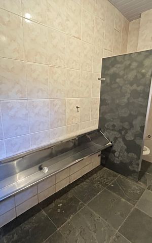 Casa à venda com 492m², 3 quartos e 4 vagas