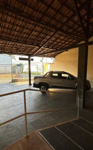 Casa à venda com 492m², 3 quartos e 4 vagas