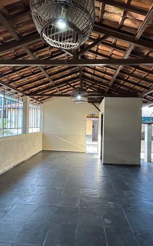 Casa à venda com 492m², 3 quartos e 4 vagas
