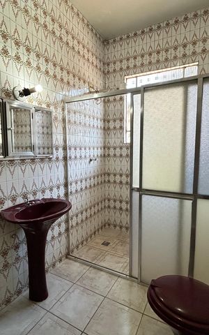 Casa à venda com 492m², 3 quartos e 4 vagas