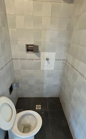 Casa à venda com 492m², 3 quartos e 4 vagas