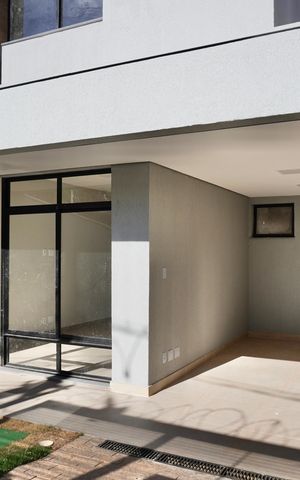 Casa à venda com 163m², 3 quartos e 2 vagas Casa à venda com 163m², 3 quartos e 2 vagasGaragem - Casa 1