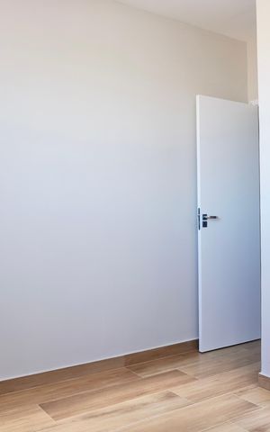 Casa à venda com 163m², 3 quartos e 2 vagas Casa à venda com 163m², 3 quartos e 2 vagasQuarto 2 - Casa 2