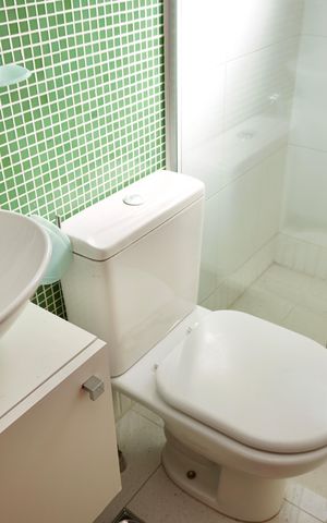 Apartamento para alugar com 140m², 2 quartos e 2 vagas Apartamento para alugar com 140m², 2 quartos e 2 vagasBanheiro Social