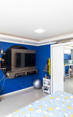Casa à venda com 370m², 4 quartos e 2 vagas Casa à venda com 370m², 4 quartos e 2 vagasQuarto 1