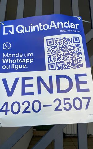 Casa à venda com 170m², 3 quartos e 2 vagas Casa à venda com 170m², 3 quartos e 2 vagasGaragem