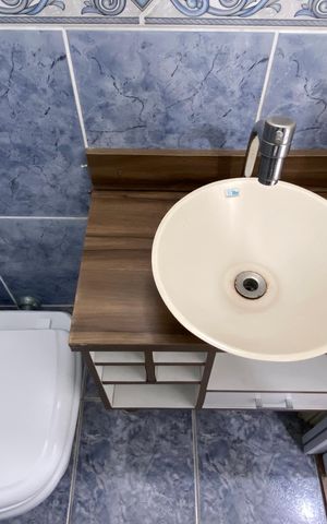 Casa à venda com 170m², 3 quartos e 2 vagas Casa à venda com 170m², 3 quartos e 2 vagasLavabo