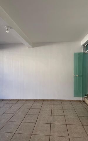 Casa à venda com 170m², 3 quartos e 2 vagas Casa à venda com 170m², 3 quartos e 2 vagasGaragem