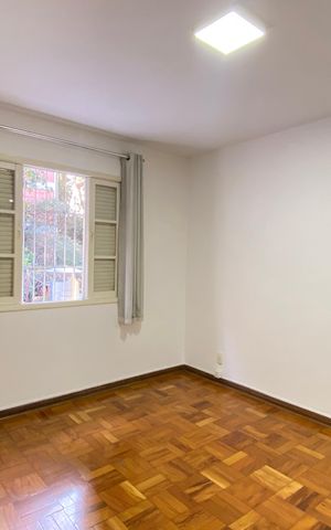 Casa à venda com 170m², 3 quartos e 2 vagas Casa à venda com 170m², 3 quartos e 2 vagasQuarto 1