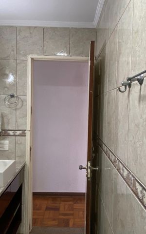 Casa à venda com 170m², 3 quartos e 2 vagas Casa à venda com 170m², 3 quartos e 2 vagasBanheiro 3