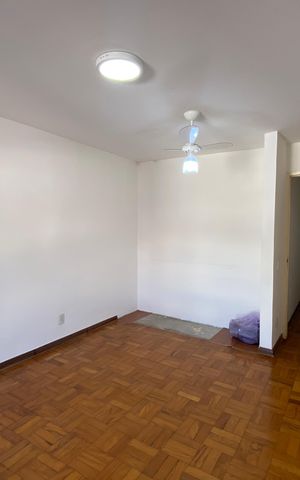 Casa à venda com 170m², 3 quartos e 2 vagas Casa à venda com 170m², 3 quartos e 2 vagasQuarto 3