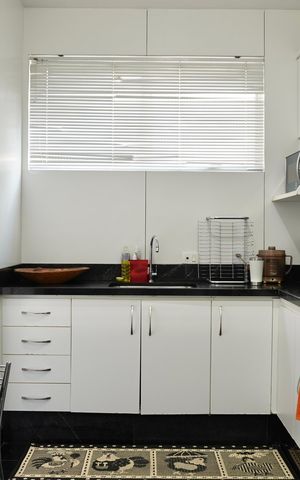 Apartamento à venda com 125m², 4 quartos e 2 vagas Apartamento à venda com 125m², 4 quartos e 2 vagasCozinha
