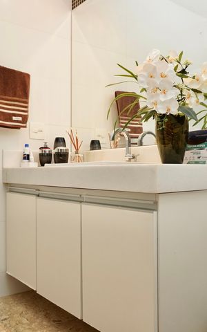 Apartamento à venda com 125m², 4 quartos e 2 vagas Apartamento à venda com 125m², 4 quartos e 2 vagasBanheiro da Suíte