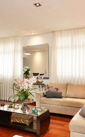 Apartamento à venda com 125m², 4 quartos e 2 vagas Apartamento à venda com 125m², 4 quartos e 2 vagasSala