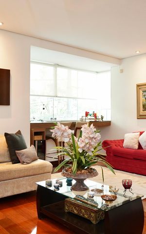 Apartamento à venda com 125m², 4 quartos e 2 vagas Apartamento à venda com 125m², 4 quartos e 2 vagasSala