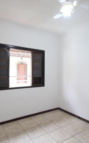 Casa de condomínio para alugar com 192m², 3 quartos e 2 vagasQuarto 1