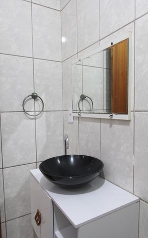 Casa de condomínio para alugar com 192m², 3 quartos e 2 vagasBanheiro