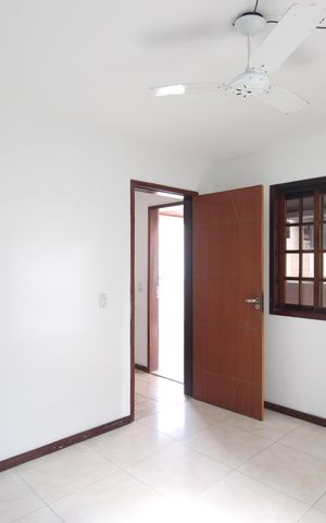 Casa de condomínio para alugar com 192m², 3 quartos e 2 vagasQuarto 2