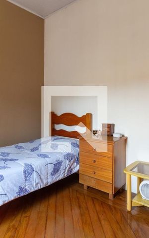 Casa à venda com 156m², 2 quartos e 1 vaga