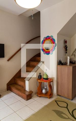 Casa à venda com 156m², 2 quartos e 1 vaga