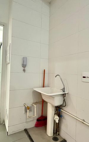 Apartamento à venda com 48m², 2 quartos e sem vaga Apartamento à venda com 48m², 2 quartos e sem vagaÁrea de Serviço