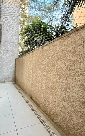 Apartamento à venda com 48m², 2 quartos e sem vaga Apartamento à venda com 48m², 2 quartos e sem vagaVaranda da sala