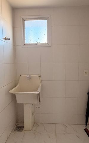 Apartamento à venda com 74m², 3 quartos e 1 vagaÁrea de Serviço