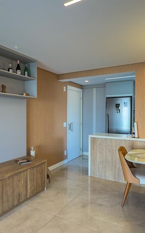 Apartamento à venda com 92m², 2 quartos e 2 vagasSala