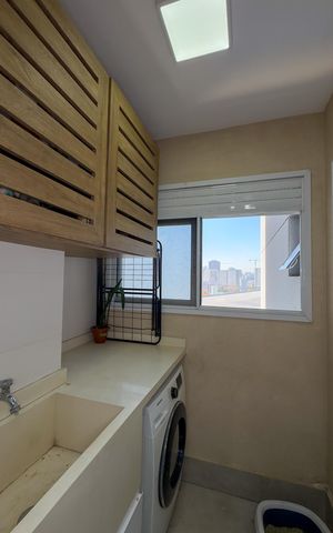 Apartamento à venda com 92m², 2 quartos e 2 vagasCozinha e Área de Serviço