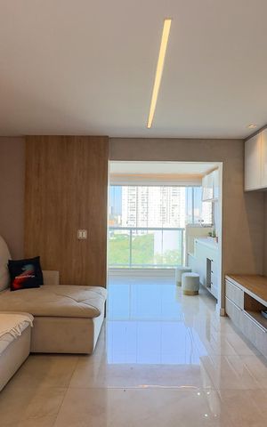 Apartamento à venda com 92m², 2 quartos e 2 vagasSala
