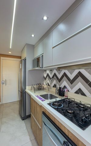Apartamento à venda com 92m², 2 quartos e 2 vagasCozinha e Área de Serviço