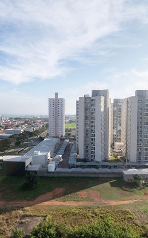 Apartamento para alugar com 52m², 2 quartos e 1 vaga Apartamento para alugar com 52m², 2 quartos e 1 vagaVaranda - Vista