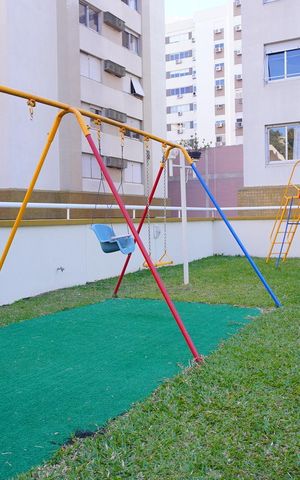 Apartamento para alugar com 109m², 4 quartos e 1 vaga Apartamento para alugar com 109m², 4 quartos e 1 vagaÁrea comum - Playground