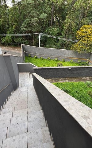 Casa para alugar com 567m², 4 quartos e 5 vagasÁrea externa