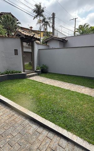 Casa para alugar com 567m², 4 quartos e 5 vagasÁrea externa