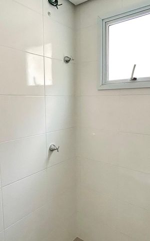 Apartamento à venda com 53m², 2 quartos e 1 vaga Apartamento à venda com 53m², 2 quartos e 1 vagaBanheiro 1