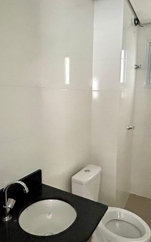 Apartamento à venda com 53m², 2 quartos e 1 vaga Apartamento à venda com 53m², 2 quartos e 1 vagaBanheiro da Suíte
