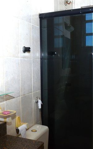 Apartamento à venda com 70m², 3 quartos e 1 vaga Apartamento à venda com 70m², 3 quartos e 1 vagaBanheiro da Suíte