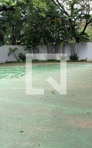 Casa à venda com 460m², 4 quartos e 6 vagas