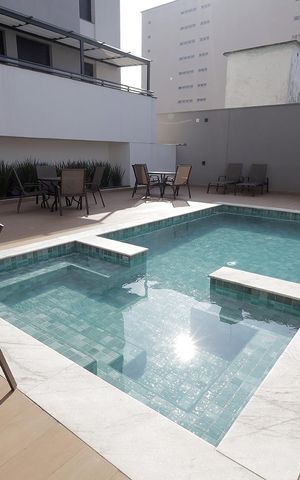 Apartamento à venda com 64m², 3 quartos e 2 vagas Apartamento à venda com 64m², 3 quartos e 2 vagasÁrea comum - Piscina