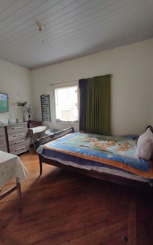 Casa à venda com 130m², 3 quartos e 1 vaga