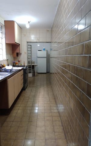 Casa à venda com 130m², 3 quartos e 1 vaga