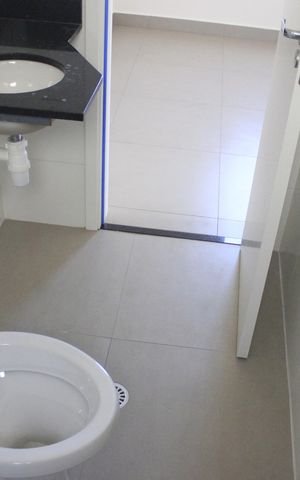 Apartamento à venda com 57m², 2 quartos e 1 vagaBanheiro da Suíte 