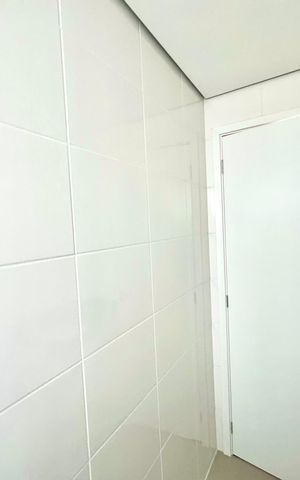 Apartamento à venda com 53m², 2 quartos e 1 vaga Apartamento à venda com 53m², 2 quartos e 1 vagaBanheiro