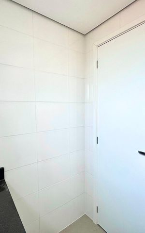 Apartamento à venda com 53m², 2 quartos e 1 vaga Apartamento à venda com 53m², 2 quartos e 1 vagaBanheiro 2