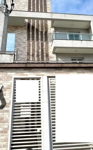 Apartamento à venda com 53m², 2 quartos e 1 vaga Apartamento à venda com 53m², 2 quartos e 1 vagaPlaca instalada na fachada do imóvel